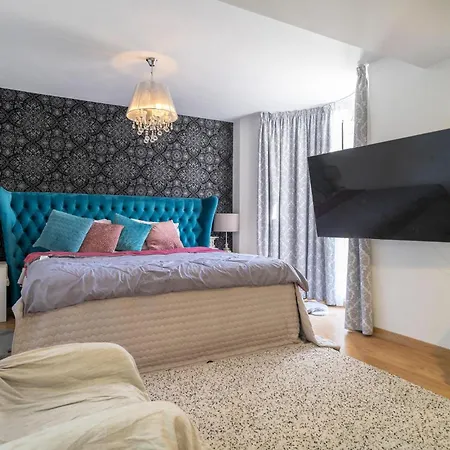 Gorgeous In With Wifi Holiday home Mijas